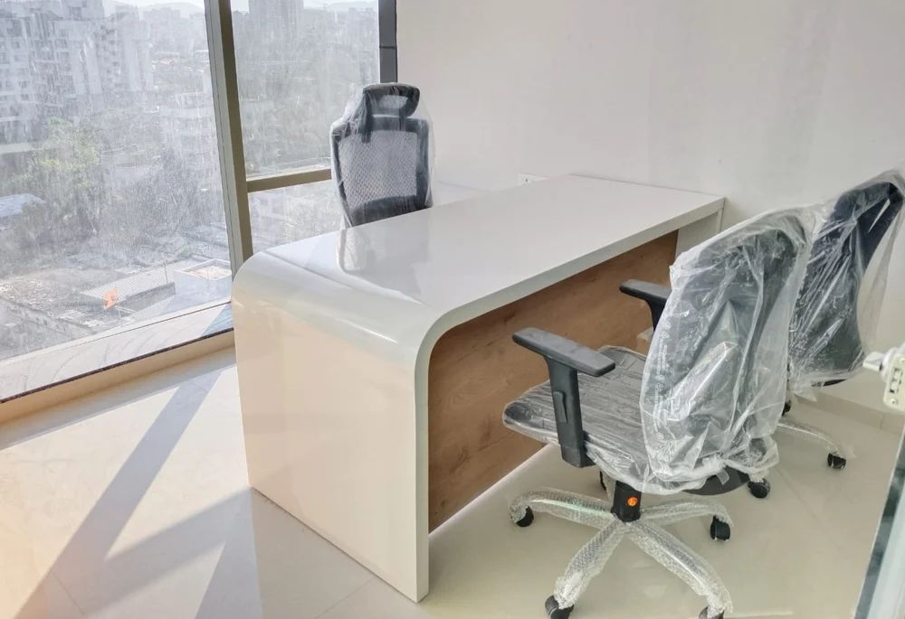 corian-office-table